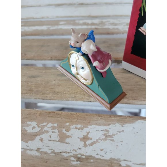 Hallmark in a heartbeat clock mice ornament 1995 Xmas tree - Picture 3 of 8